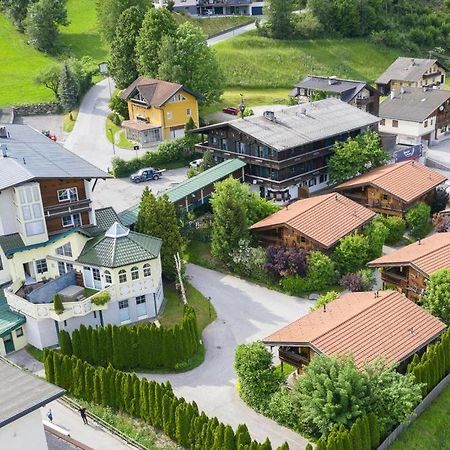 Apartment In Fuegen With A Shared Wellness Esterno foto